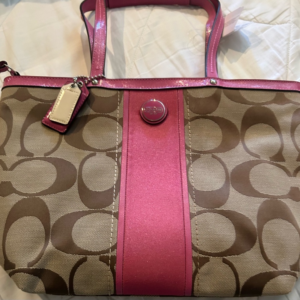 NWT - Coach Purse Purchased at Coach Outlet